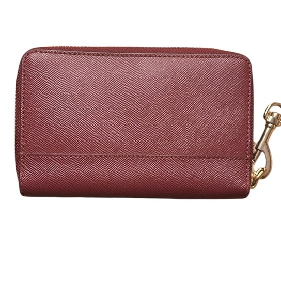 Marc Jacobs Leather Pomegranate Zip Wallet/ Keychain - Picture 2 of 7
